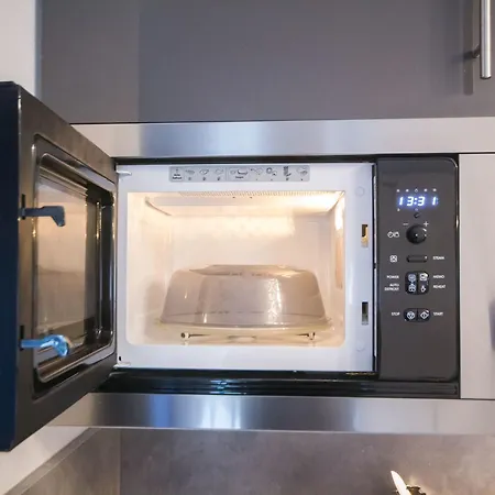 Sweethome - Zola Daire